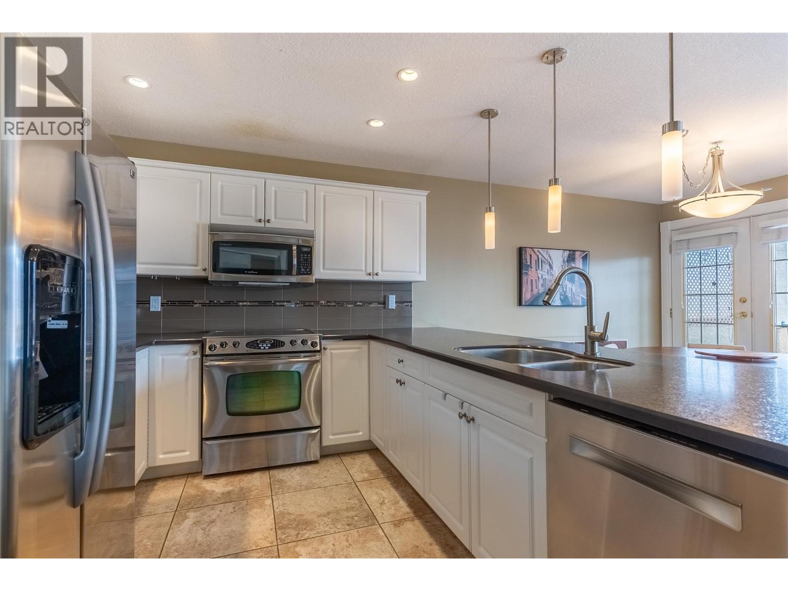 875 SAHALI Terrace Unit# 307, Kamloops, British Columbia