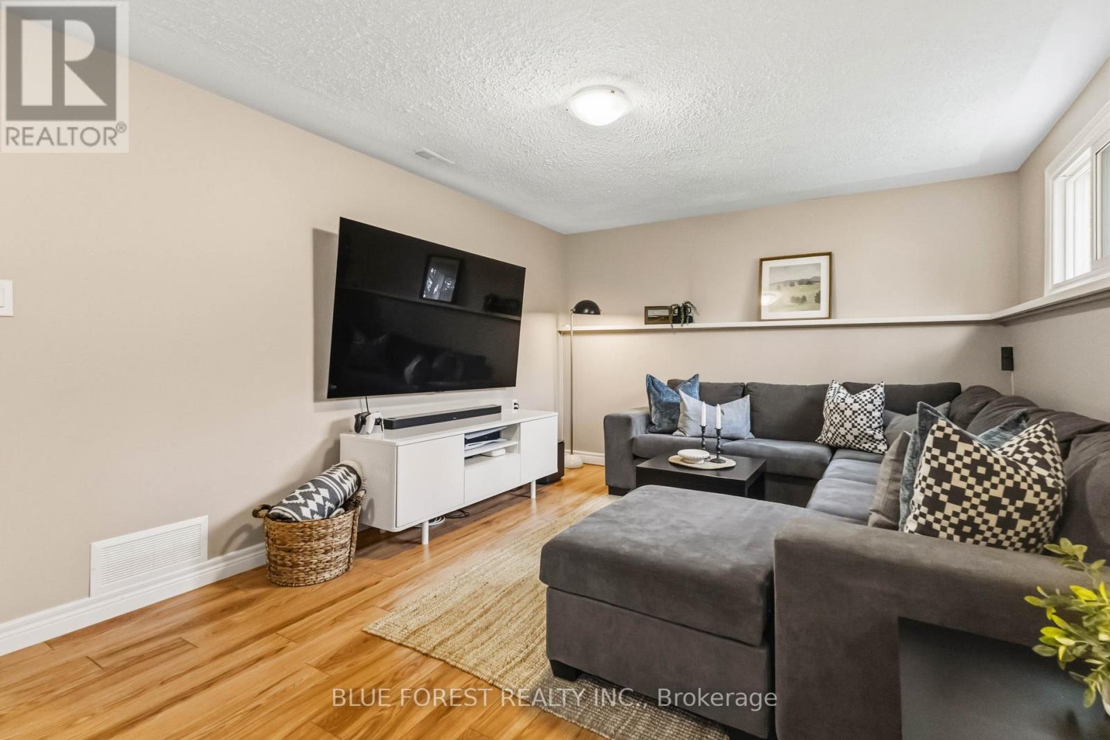 993 Glenbanner Road, London South, Ontario  N6E 1N1 - Photo 32 - X13128762