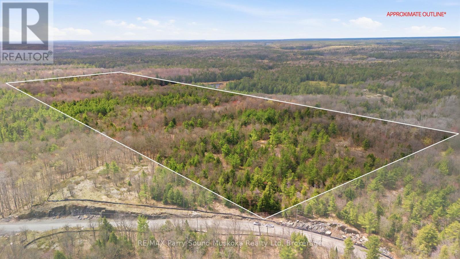 2 ZHAAWASHKWAA MIIKAN ROAD, Seguin, Ontario