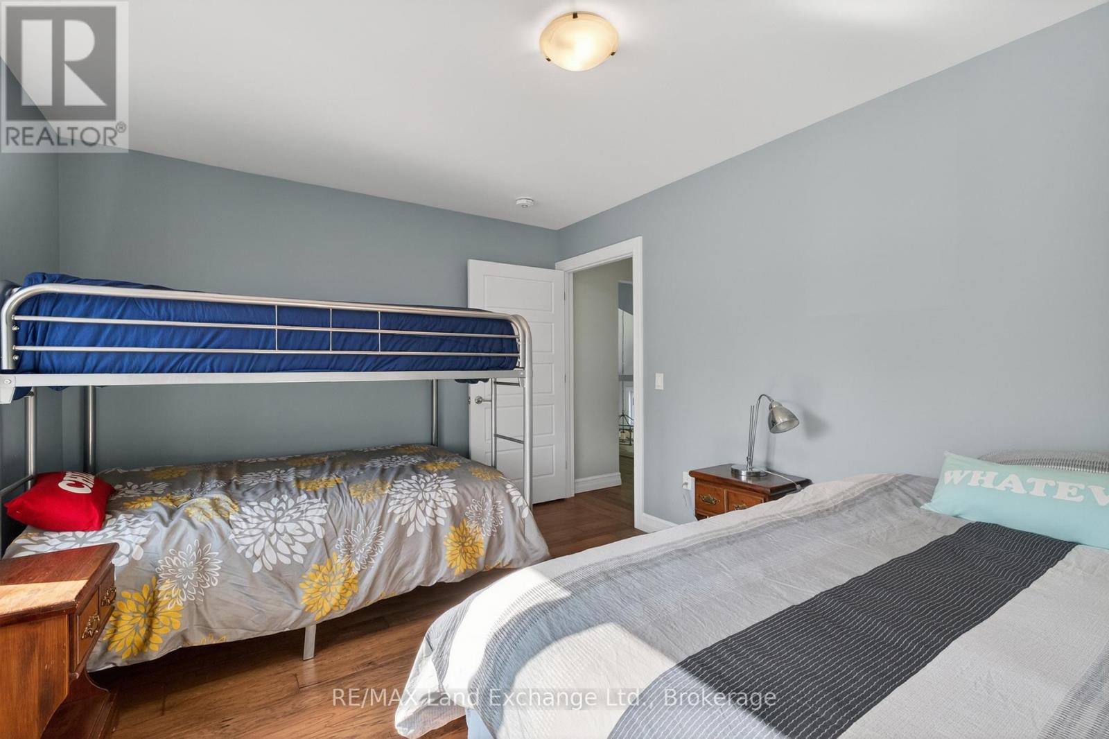 144 Huron Road W, Huron-Kinloss, Ontario  N2Z 2X3 - Photo 32 - X13128872