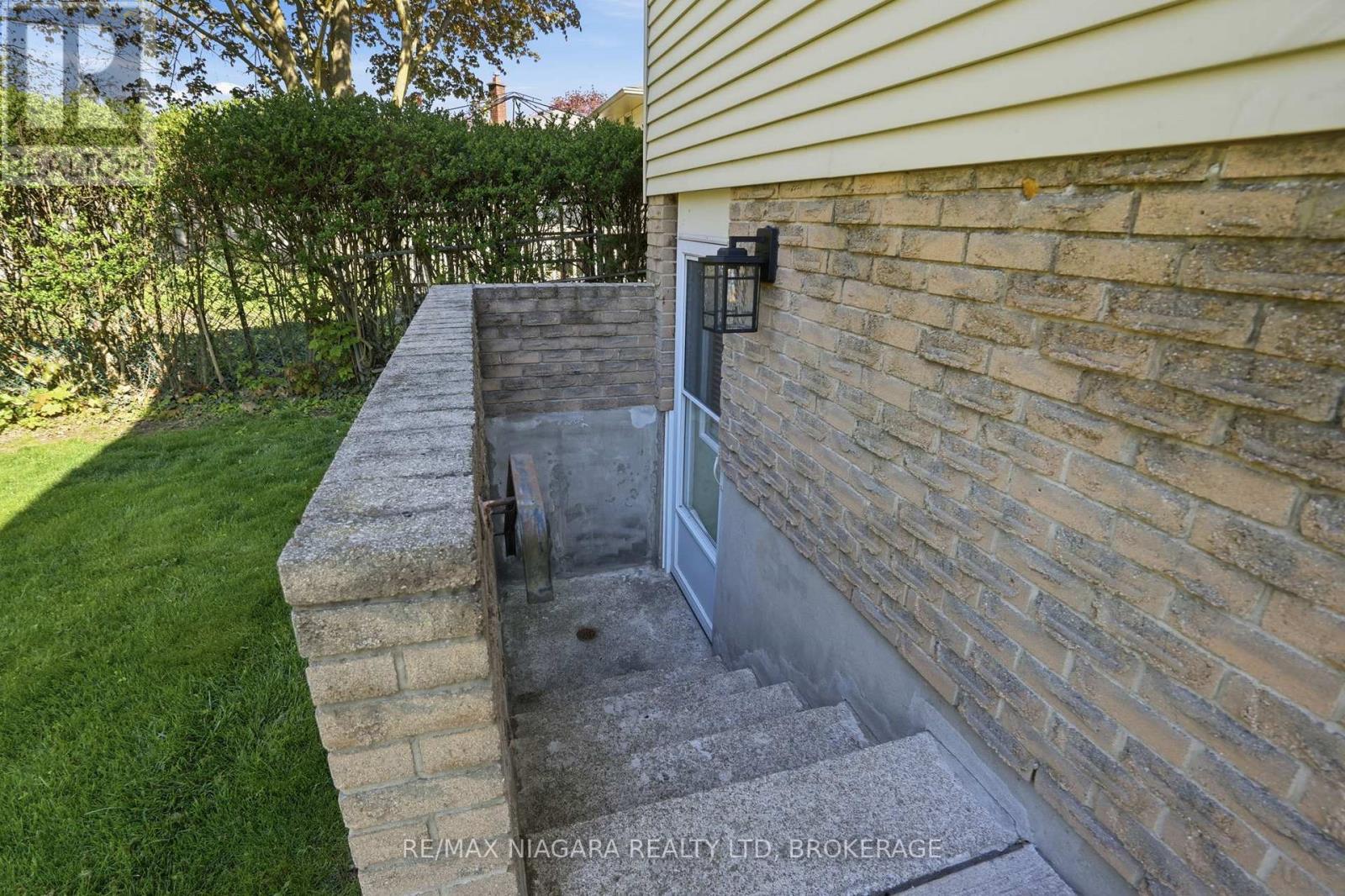 129 Elma Street, St. Catharines, Ontario  L2N 6A1 - Photo 42 - X13127524