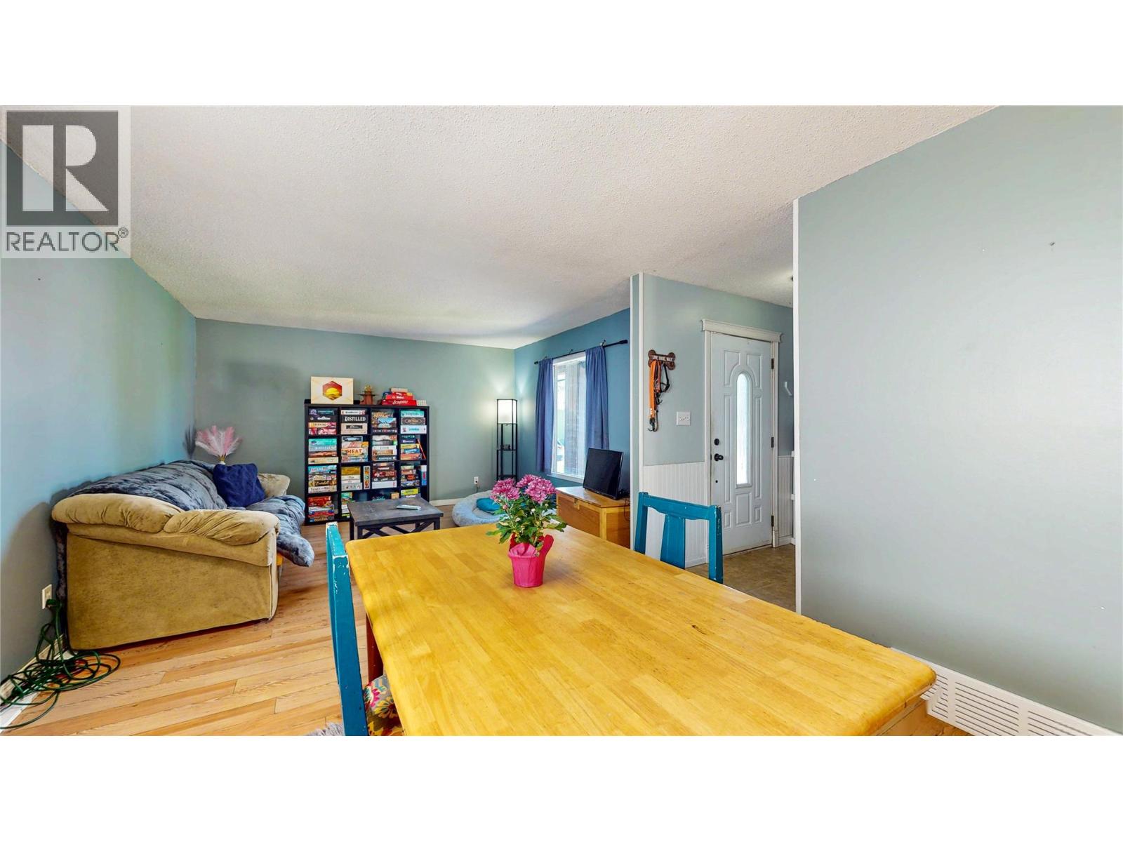 704 23rd Avenue N, Cranbrook, British Columbia V1C 5L2 - Photo 3 - 10387453