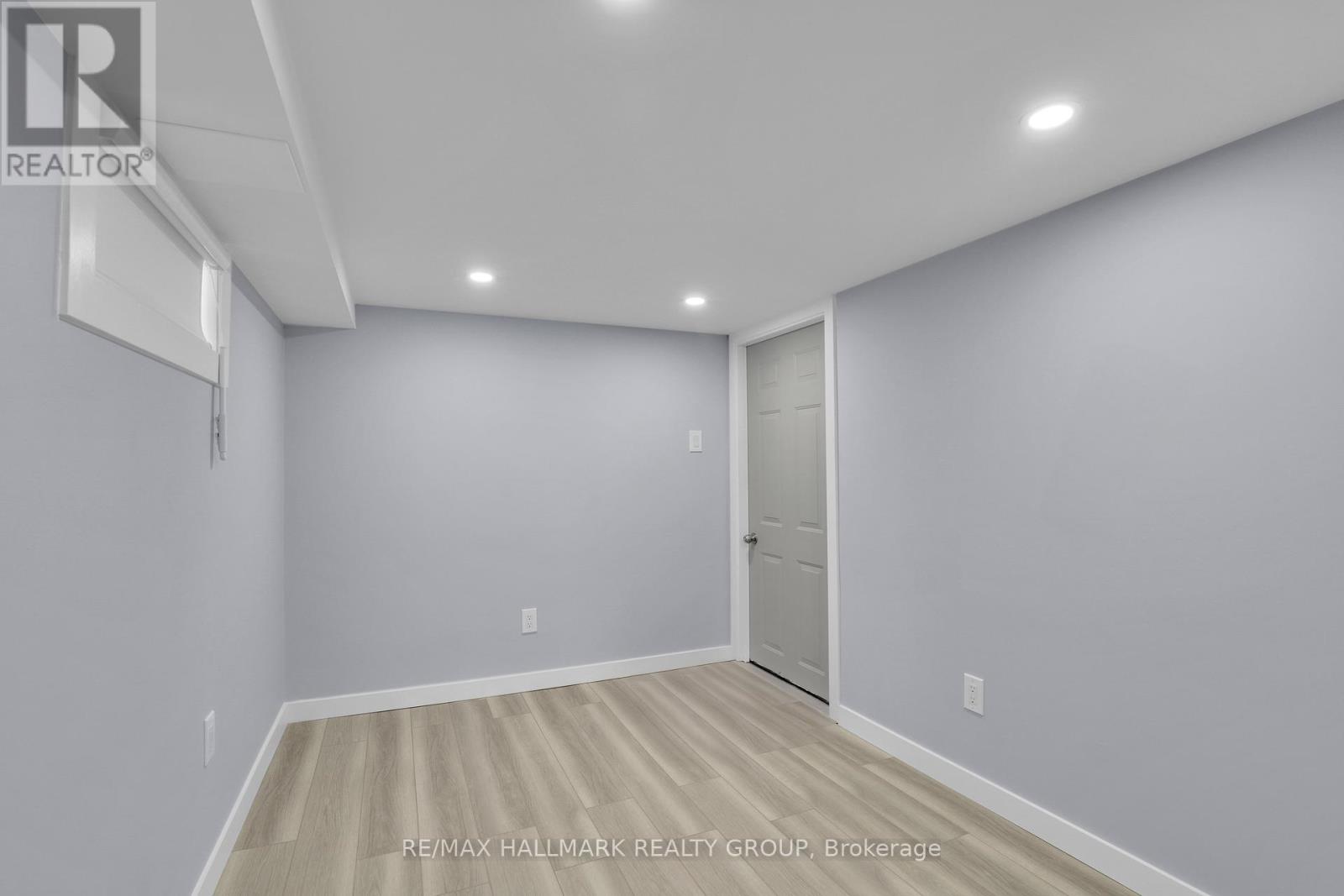 B - 15 Marier Avenue, Ottawa, Ontario  K1L 5S6 - Photo 9 - X13128696