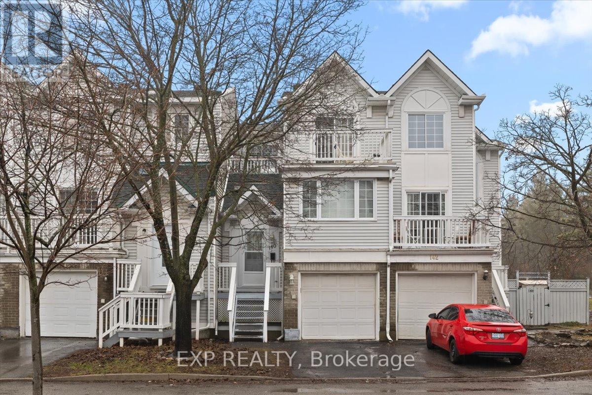 140 Castlegreen Private, Ottawa, Ontario  K1T 3N2 - Photo 1 - X13128828