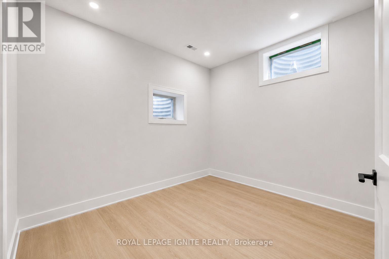 958 Mink Street, Pickering, Ontario  L1W 2G5 - Photo 42 - E13122486