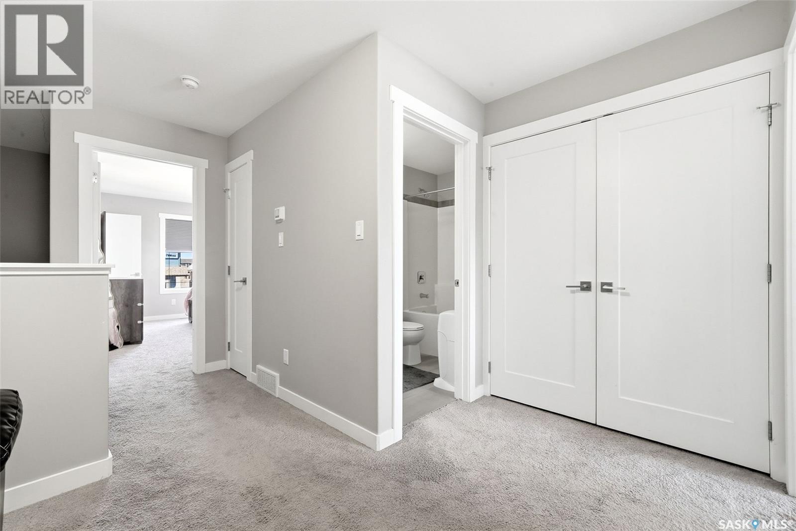 4217 E Keller Avenue, Regina, Saskatchewan  S4V 3P8 - Photo 17 - SK036010