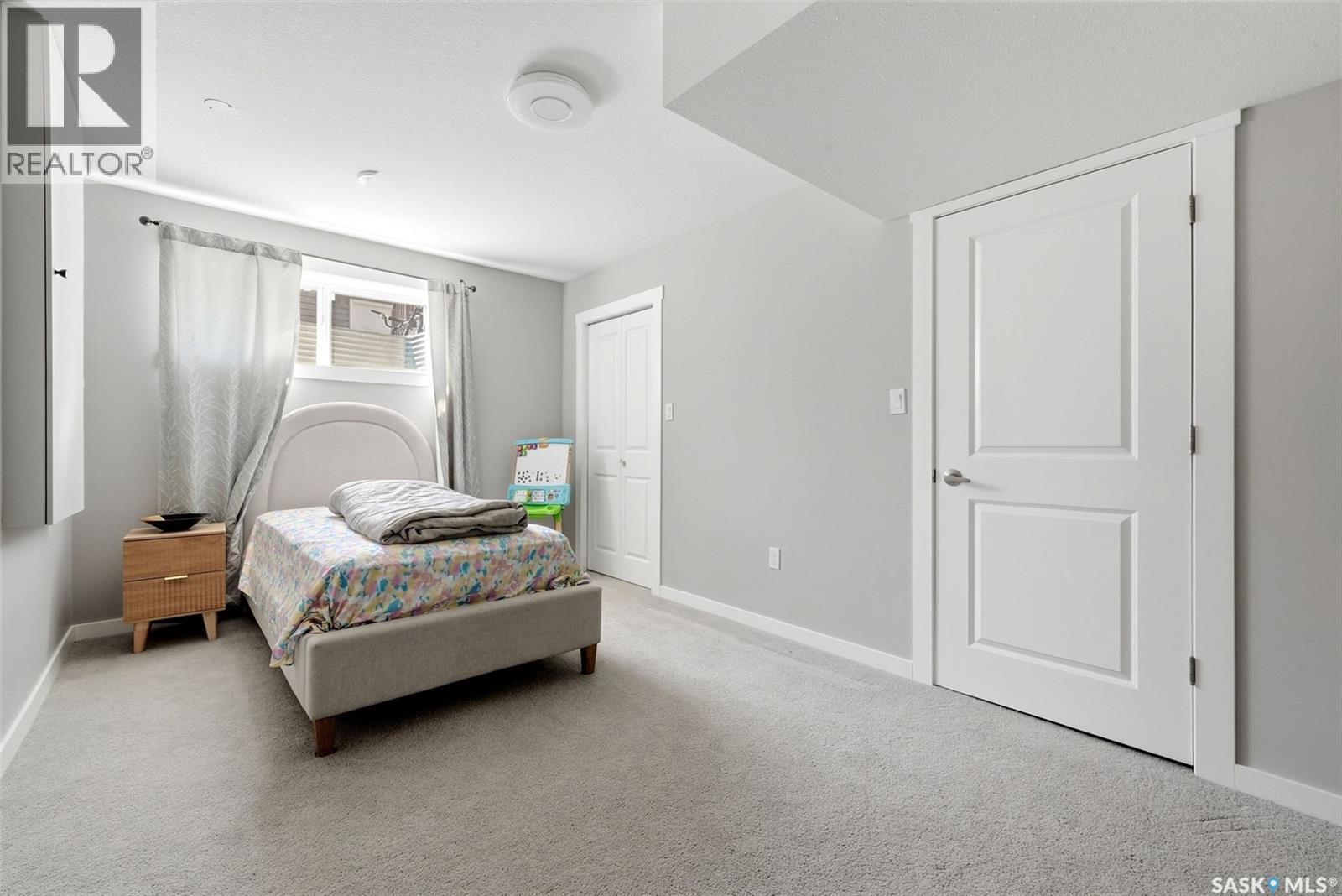 4217 E Keller Avenue, Regina, Saskatchewan  S4V 3P8 - Photo 29 - SK036010