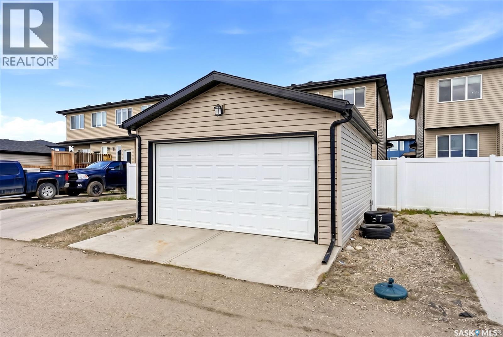 4217 E Keller Avenue, Regina, Saskatchewan  S4V 3P8 - Photo 38 - SK036010