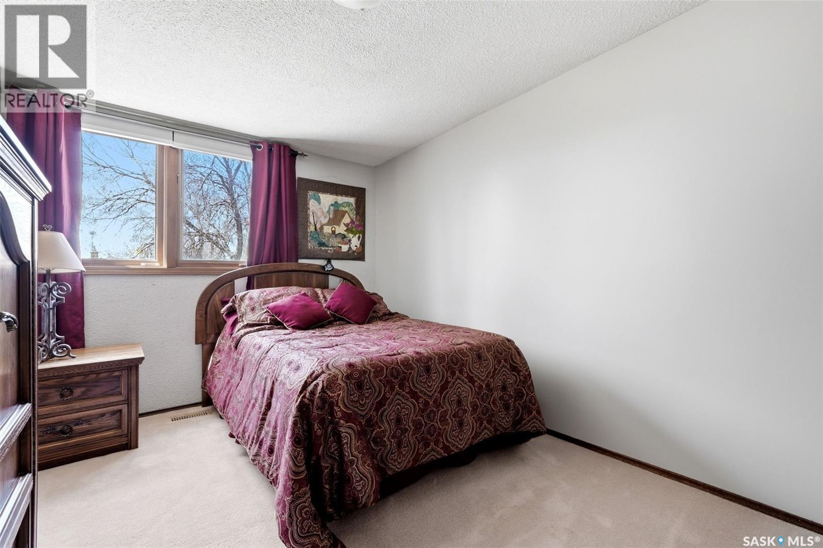 41 Spruceview Road, Regina, Saskatchewan  S4R 0E1 - Photo 18 - SK036005