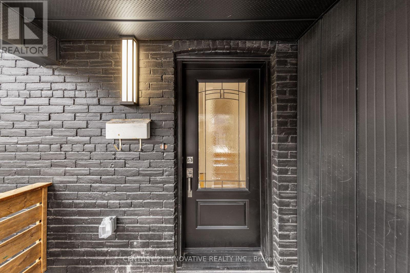 280 Brock Avenue, Toronto, Ontario  M6K 2M4 - Photo 4 - C13113548