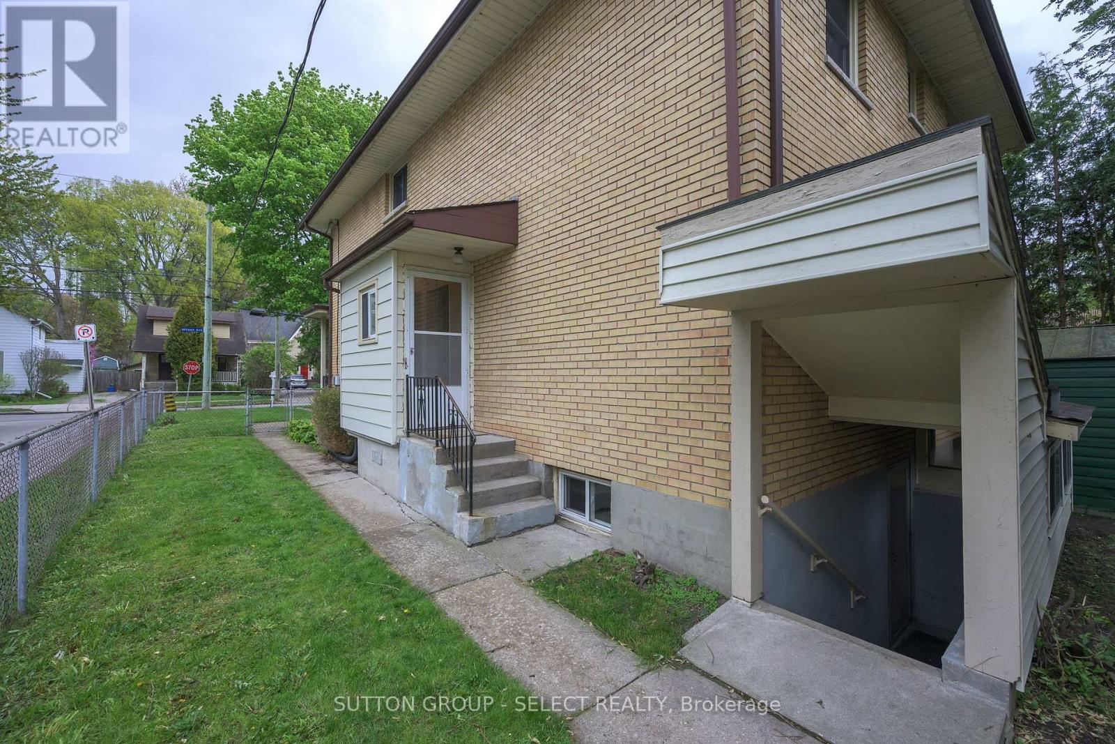 84 Wilson Avenue, London North, Ontario  N6H 1X6 - Photo 3 - X13091582
