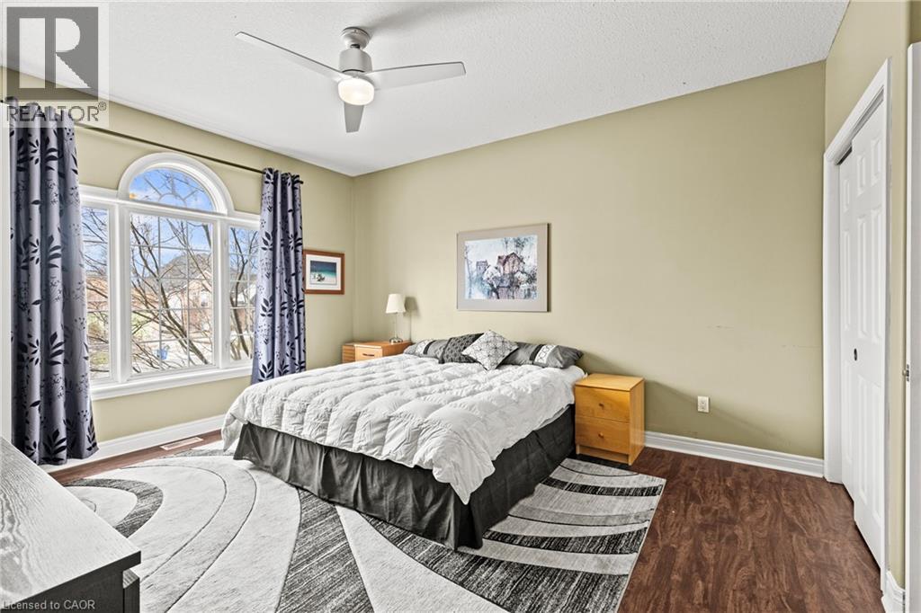 7852 Charnwood Avenue, Niagara Falls, Ontario  L2H 3E2 - Photo 5 - 40830340