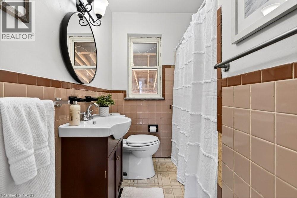 669 Drury Lane, Burlington, Ontario  L7R 2X8 - Photo 17 - 40830269