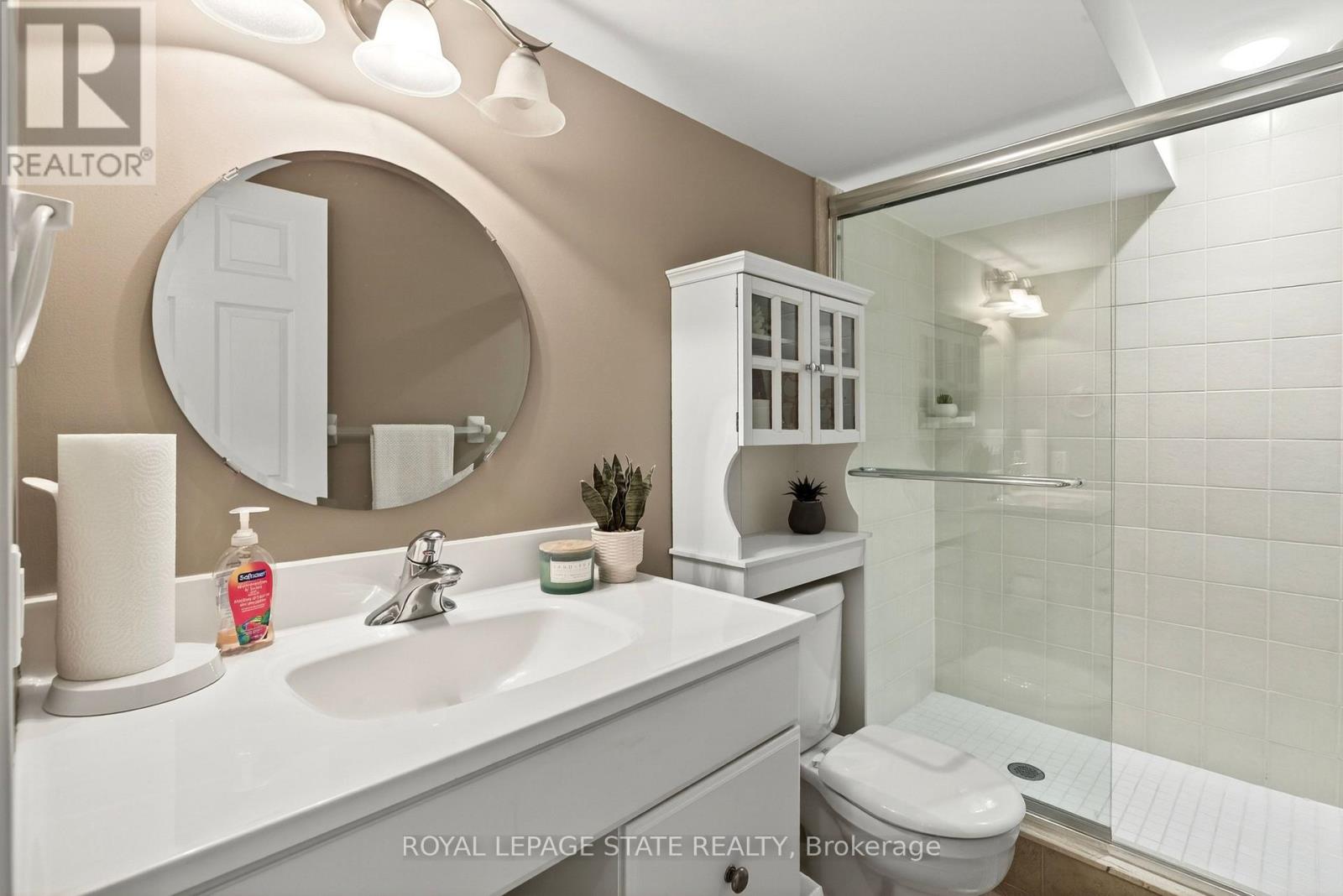 1326 Pepperbush Place, Oakville, Ontario  L6M 4B7 - Photo 39 - W12868126