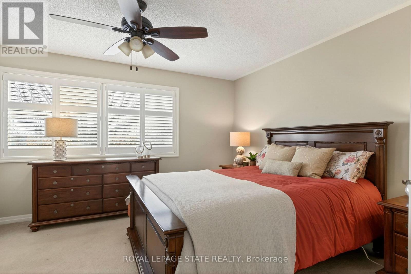 1326 Pepperbush Place, Oakville, Ontario  L6M 4B7 - Photo 25 - W12868126