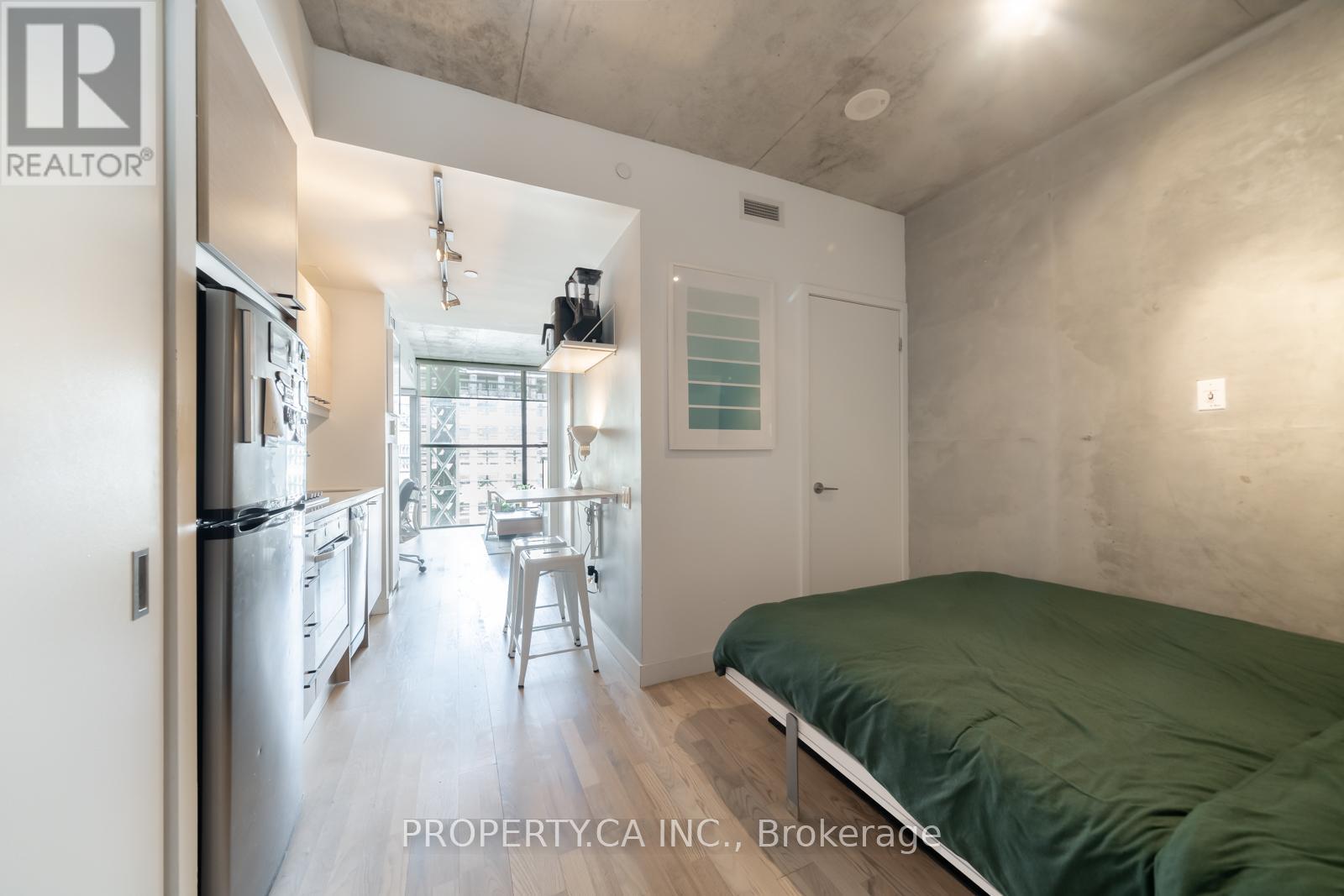 403 - 25 Oxley Street, Toronto, Ontario  M5V 2K2 - Photo 10 - C13128600