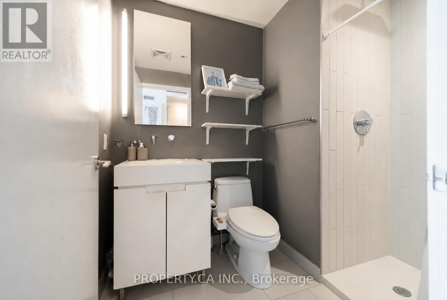 403 - 25 Oxley Street, Toronto, Ontario  M5V 2K2 - Photo 11 - C13128600