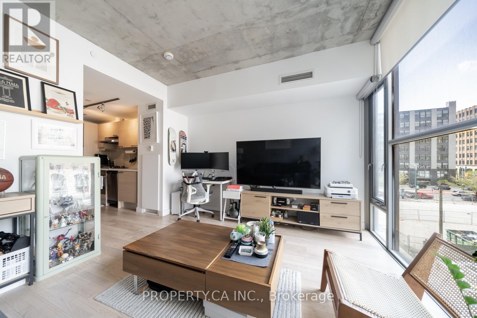 403 - 25 Oxley Street, Toronto, Ontario  M5V 2K2 - Photo 4 - C13128600