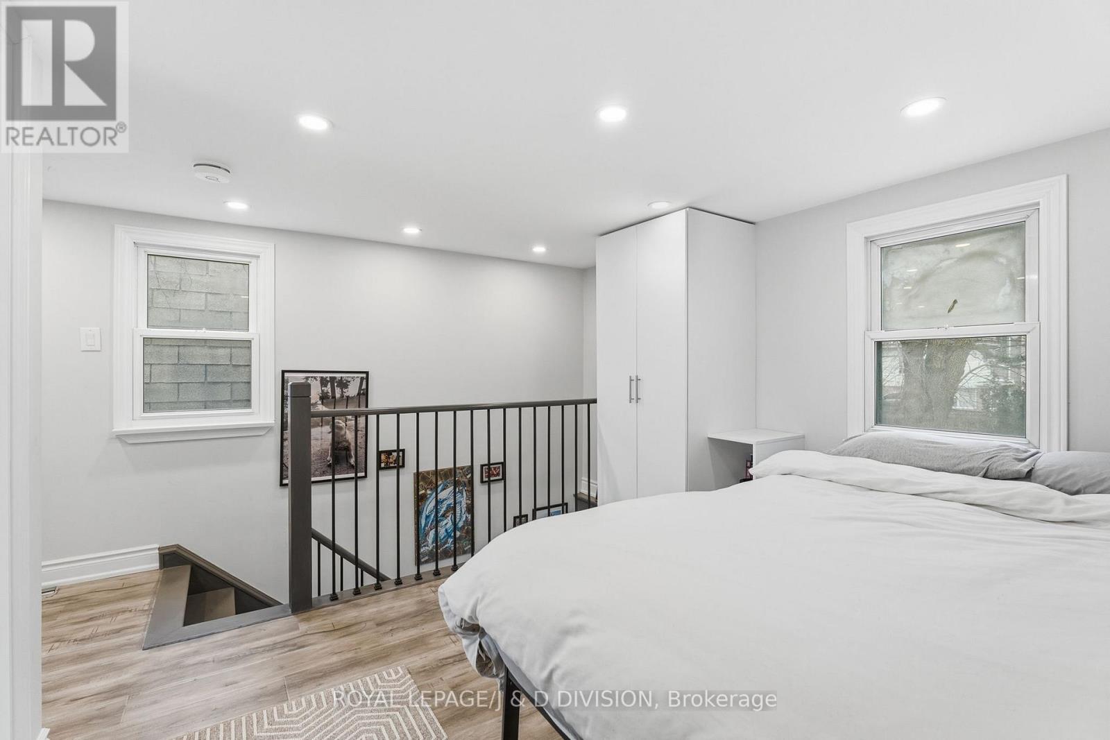 Upper - 118 Bogert Avenue, Toronto, Ontario  M2N 1K8 - Photo 12 - C13128686