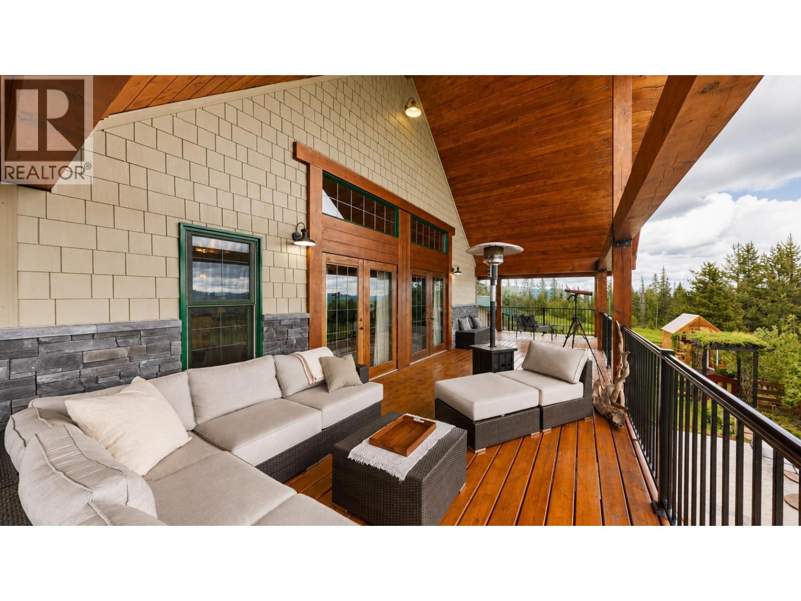 15976 Jarman Road, Topley, British Columbia  V0J 1Z2 - Photo 5 - R3122837