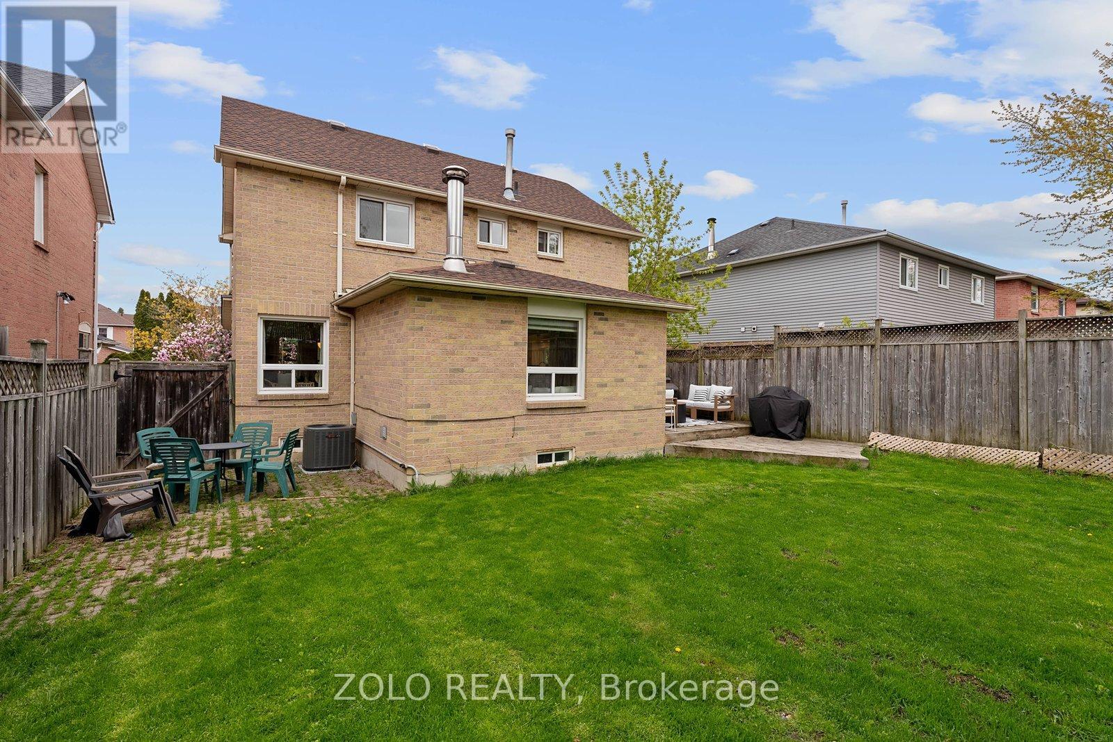 10 Coles Avenue, Ajax, Ontario  L1T 3G7 - Photo 43 - E13128672
