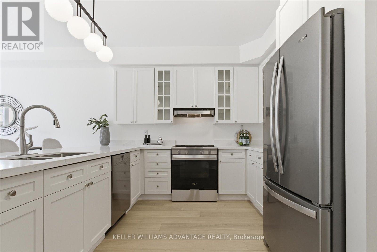 95 Sarah Ashbridge Avenue, Toronto, Ontario  M4L 3Y1 - Photo 10 - E13128732
