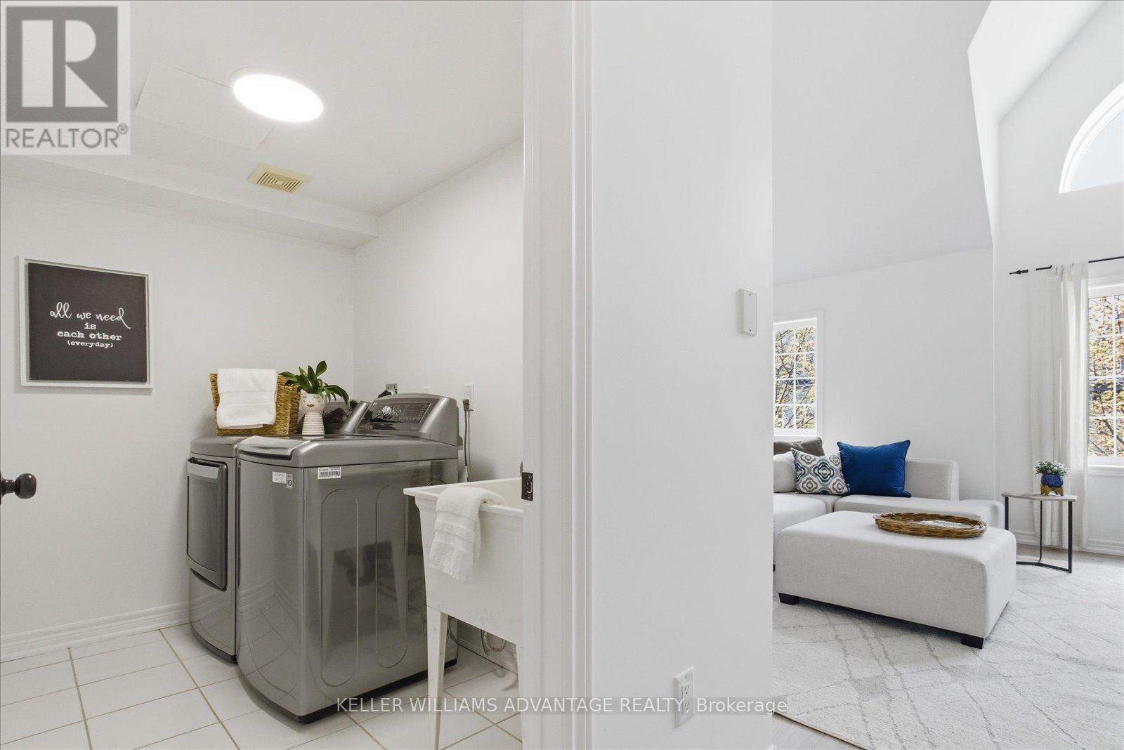 95 Sarah Ashbridge Avenue, Toronto, Ontario  M4L 3Y1 - Photo 25 - E13128732