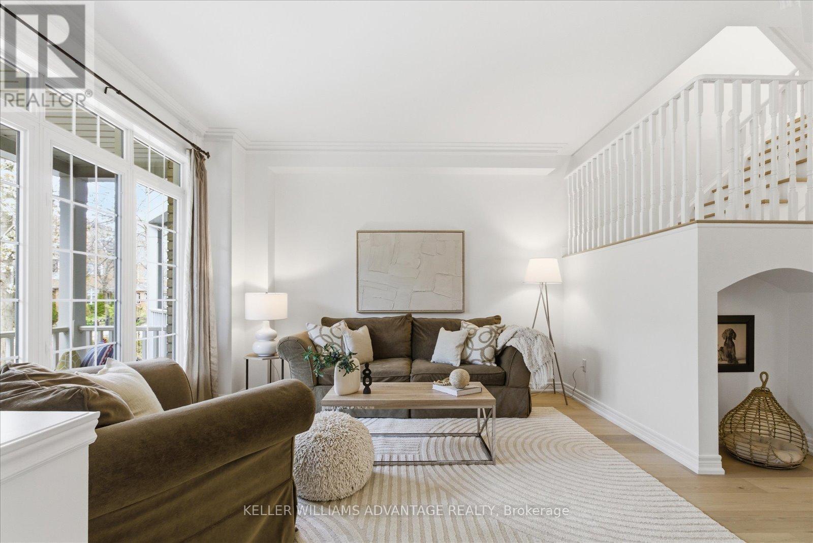 95 Sarah Ashbridge Avenue, Toronto, Ontario  M4L 3Y1 - Photo 3 - E13128732