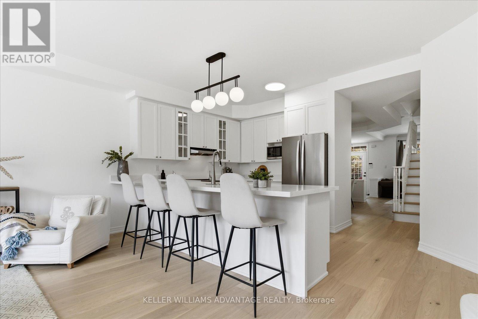 95 Sarah Ashbridge Avenue, Toronto, Ontario  M4L 3Y1 - Photo 9 - E13128732