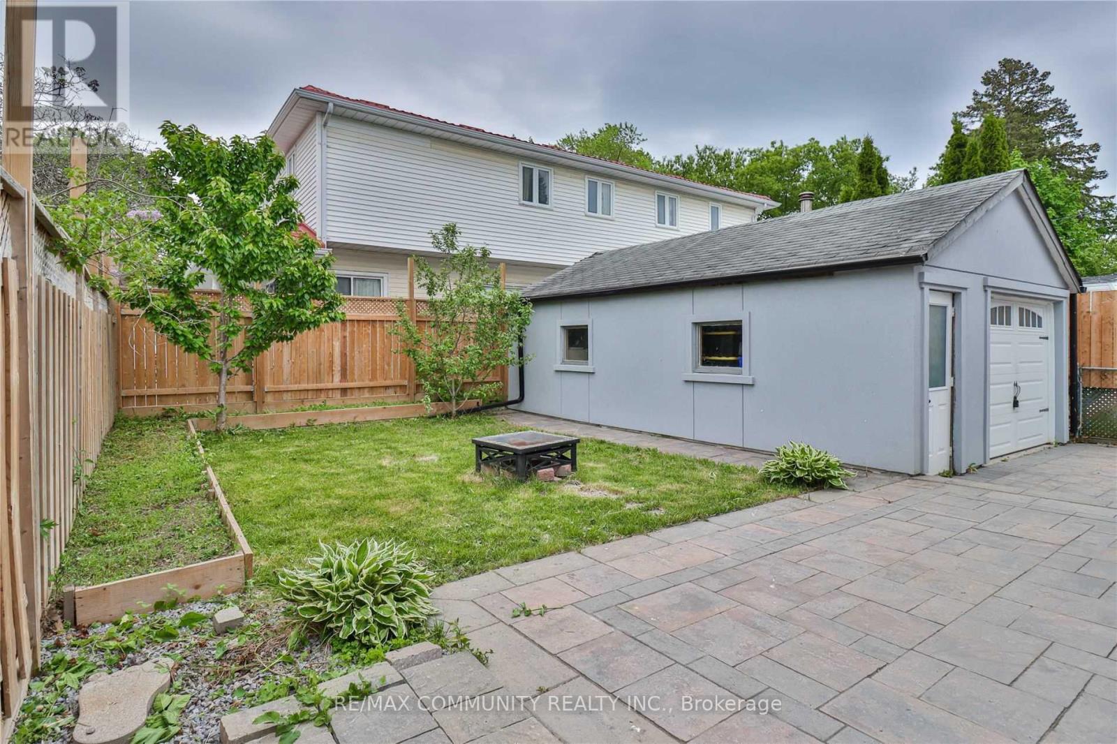 33 Windsor Avenue, Ajax, Ontario  L1S 2B1 - Photo 35 - E13128890