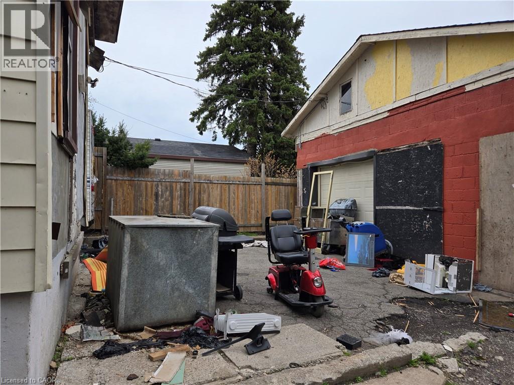 4550 Crysler Avenue, Niagara Falls, Ontario  L2E 3V4 - Photo 7 - 40830399