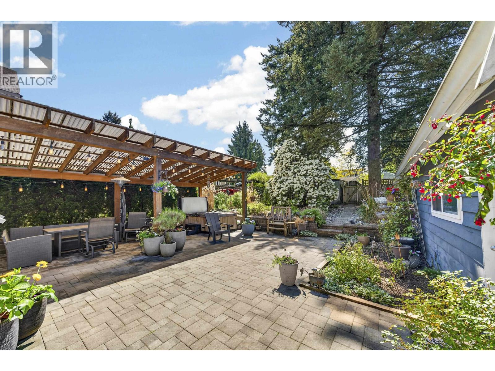 834 Fourth Street, New Westminster, British Columbia  V3L 2W6 - Photo 18 - R3123532