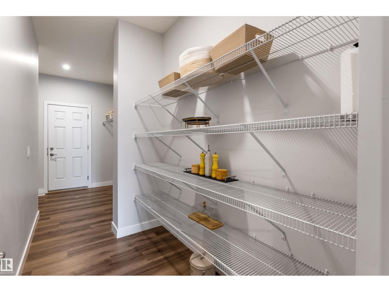 4853 Kinney Rd Sw, Edmonton, Alberta  T6W 5G3 - Photo 7 - E4487680