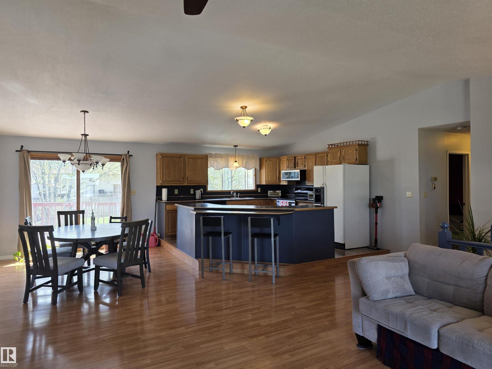 4029 55 Av, Drayton Valley, Alberta  T7A 1B2 - Photo 12 - E4487682
