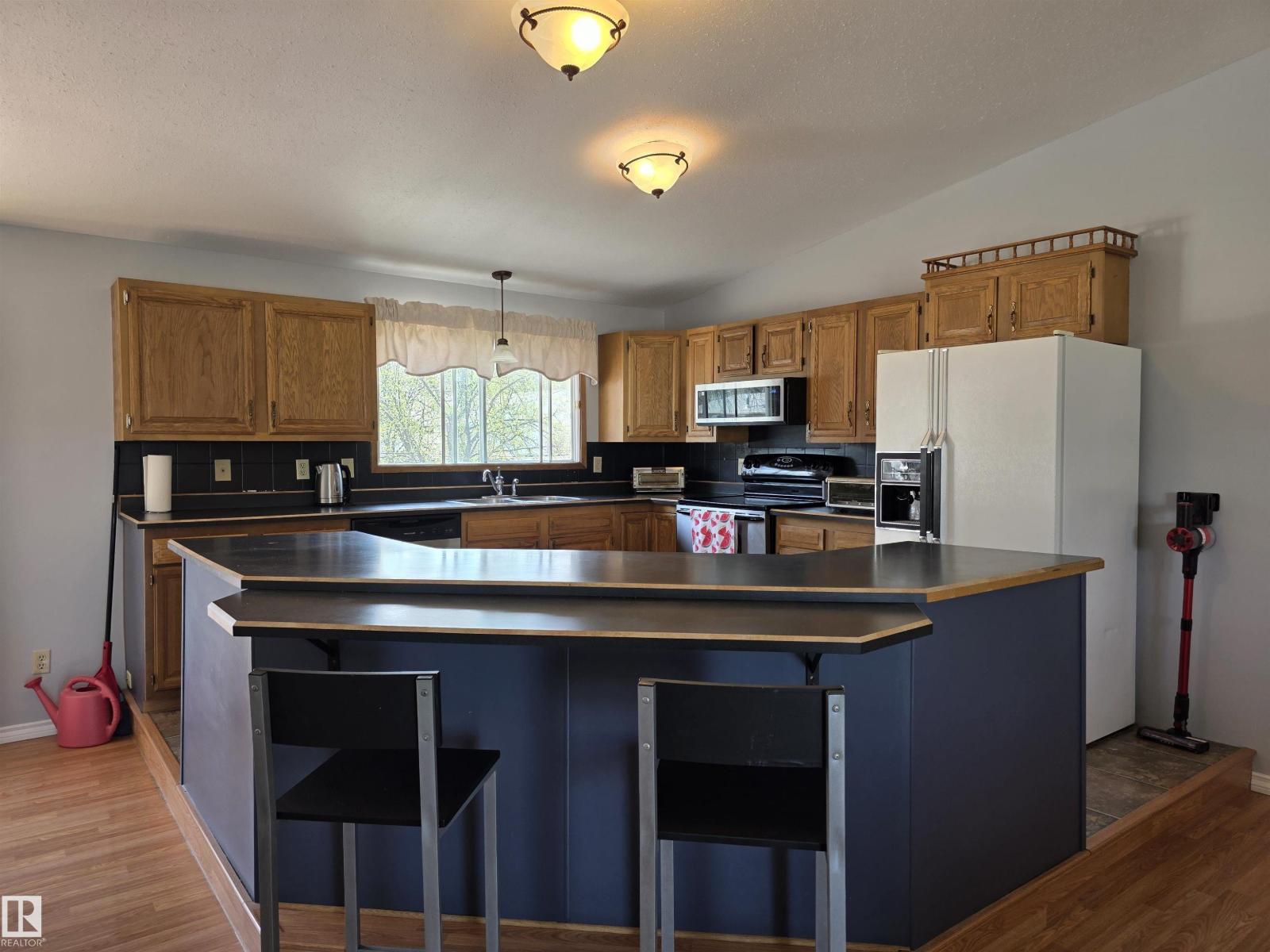 4029 55 Av, Drayton Valley, Alberta  T7A 1B2 - Photo 3 - E4487682