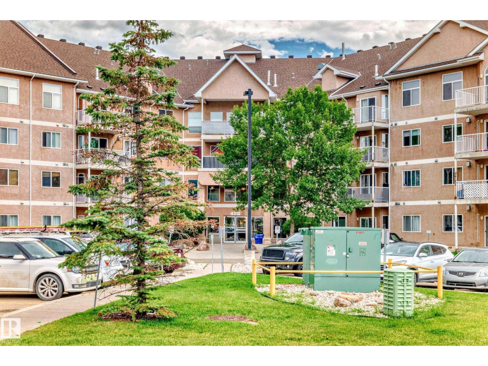 #424 4312 139 AV NW, edmonton, Alberta