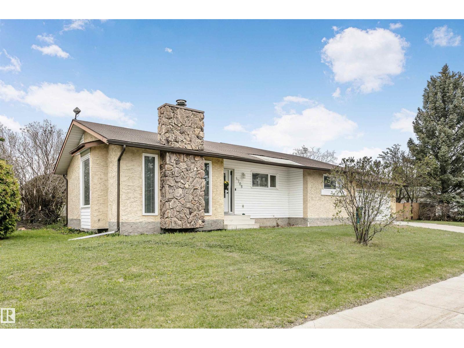 4708 45 ST, gibbons, Alberta