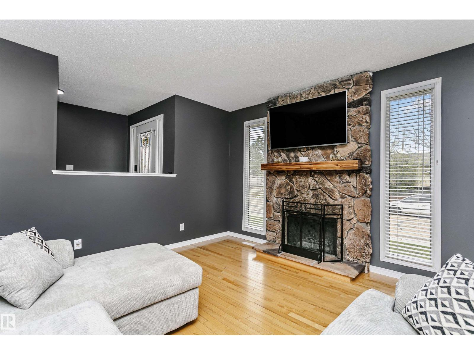 4708 45 St, Gibbons, Alberta  T0A 1N0 - Photo 5 - E4487686
