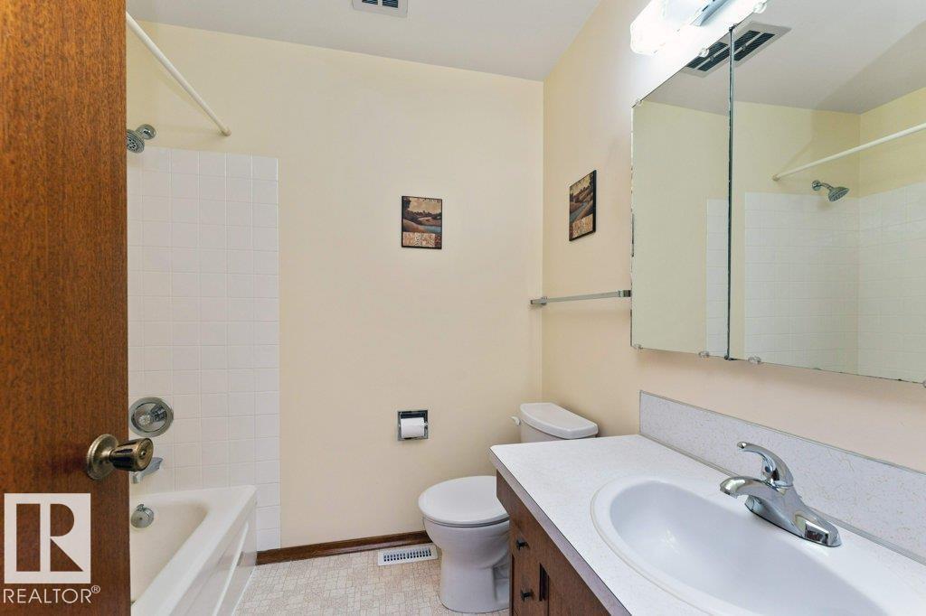 6719 31a Av Nw, Edmonton, Alberta  T6K 1M4 - Photo 29 - E4487687