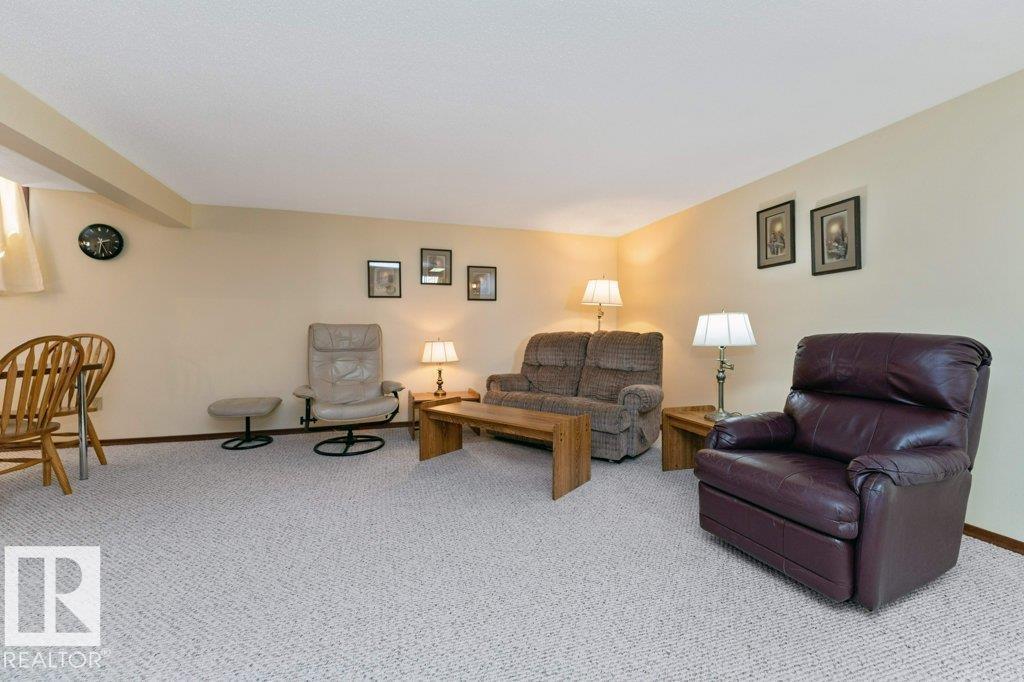 6719 31a Av Nw, Edmonton, Alberta  T6K 1M4 - Photo 43 - E4487687