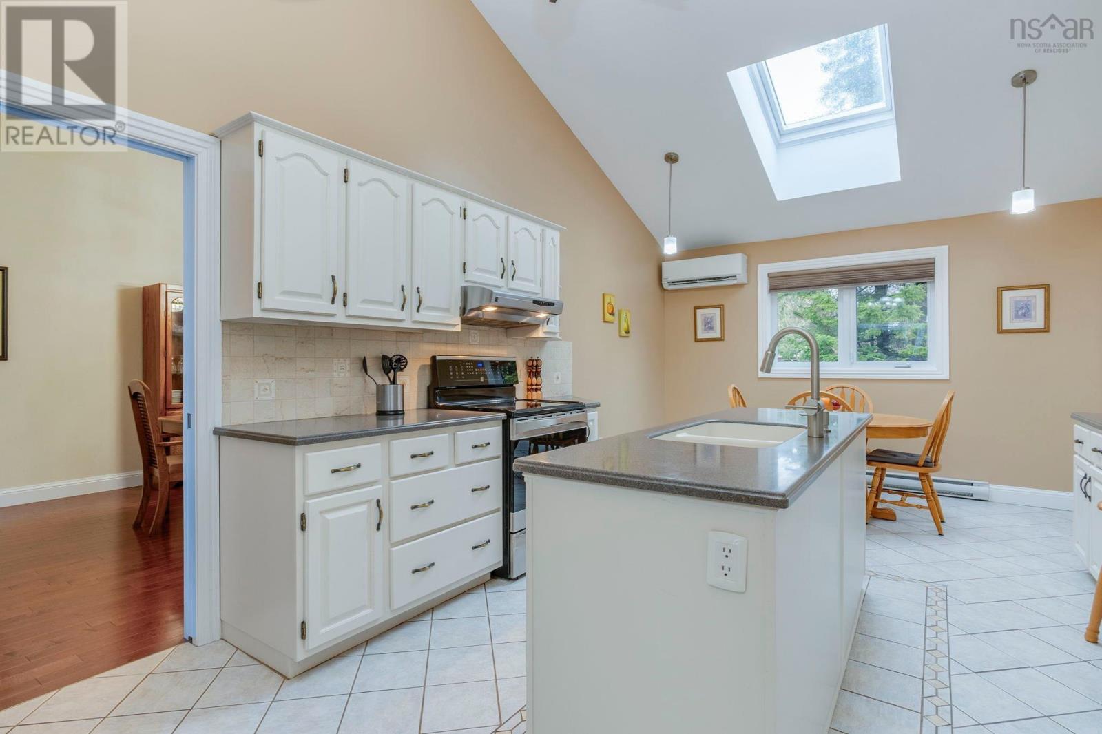 7 Banbury Close, Halifax, Nova Scotia  B3M 3R3 - Photo 11 - 202610893