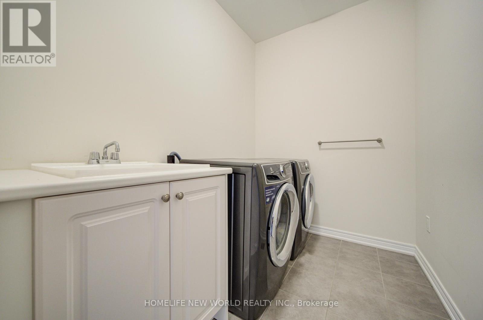 1 Stilton Avenue, Vaughan, Ontario  L4H 5B9 - Photo 26 - N13128640