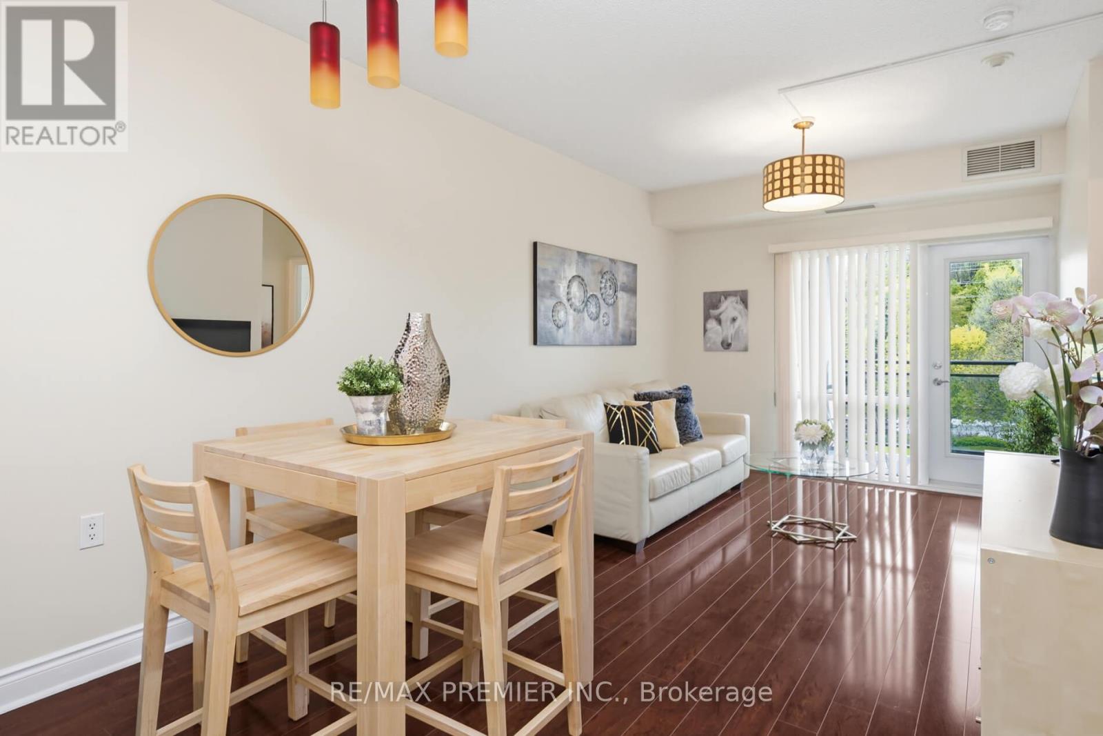 330 - 8201 Islington Avenue, Vaughan, Ontario  L4L 9S6 - Photo 11 - N13128792