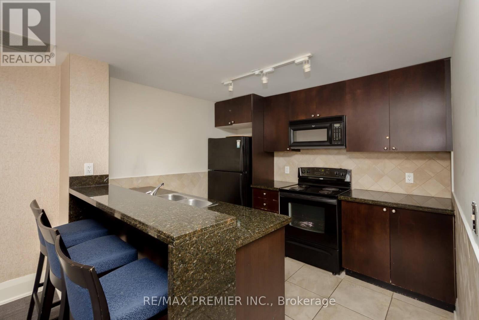 330 - 8201 Islington Avenue, Vaughan, Ontario  L4L 9S6 - Photo 34 - N13128792
