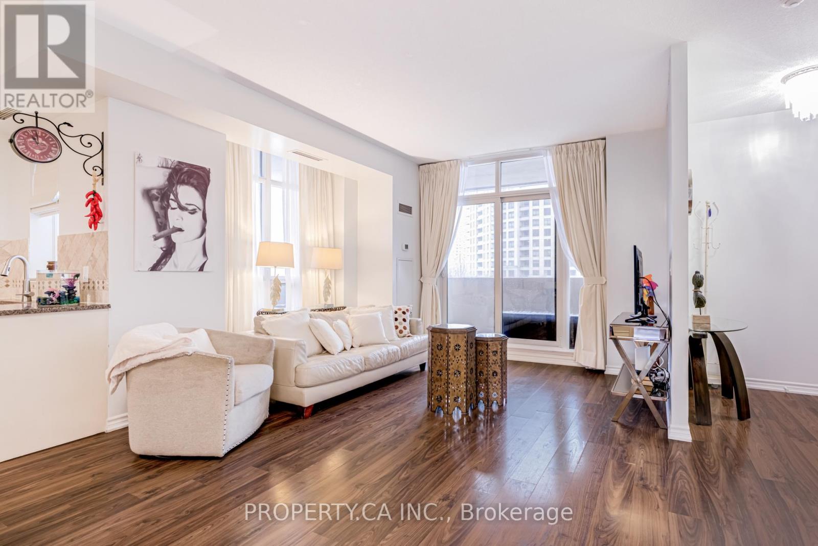 305 - 9235 Jane Street, Vaughan (Maple), Ontario  L6A 0J8 - Photo 10 - N13128794