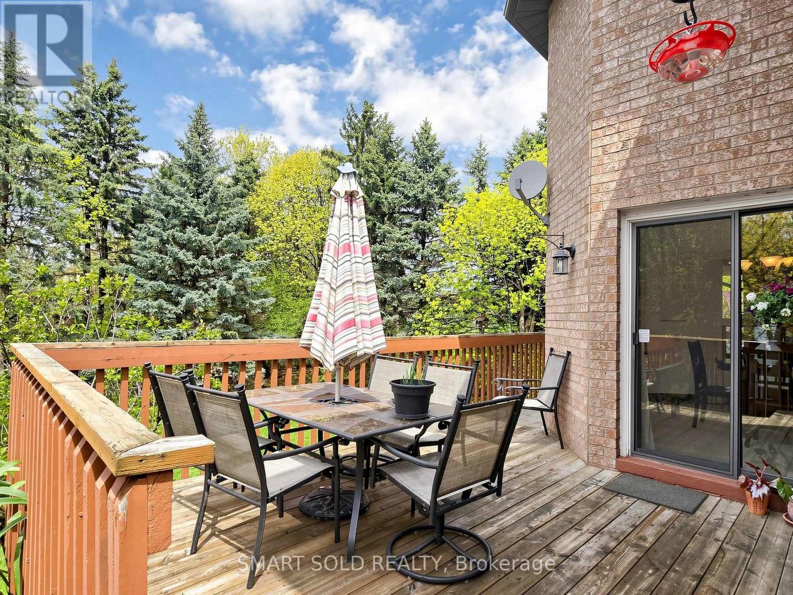 14 Marchwood Crescent, Richmond Hill, Ontario  L4C 8M7 - Photo 14 - N13120210