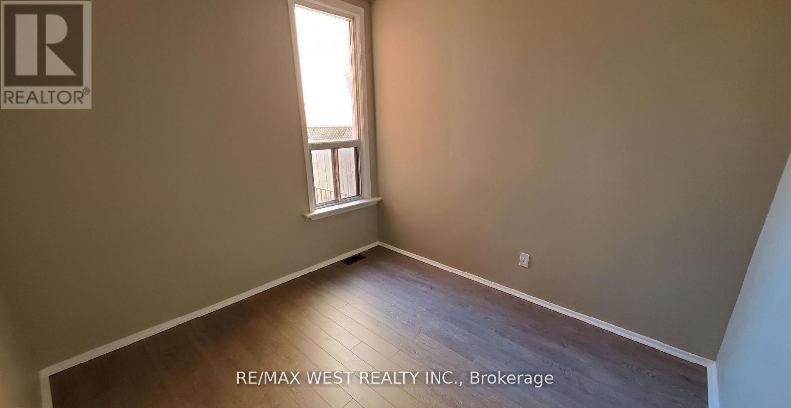 Main - 508 Concord Avenue, Toronto, Ontario  M6H 2P8 - Photo 11 - W13127116