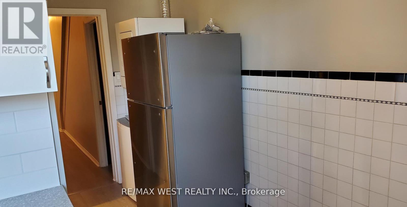 Main - 508 Concord Avenue, Toronto, Ontario  M6H 2P8 - Photo 17 - W13127116