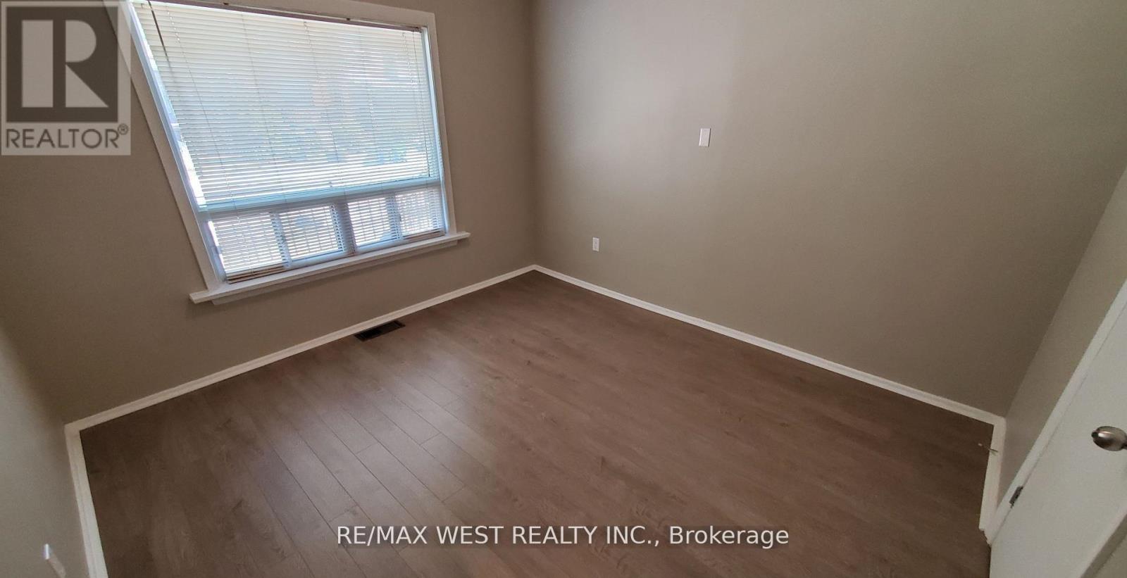 Main - 508 Concord Avenue, Toronto, Ontario  M6H 2P8 - Photo 6 - W13127116