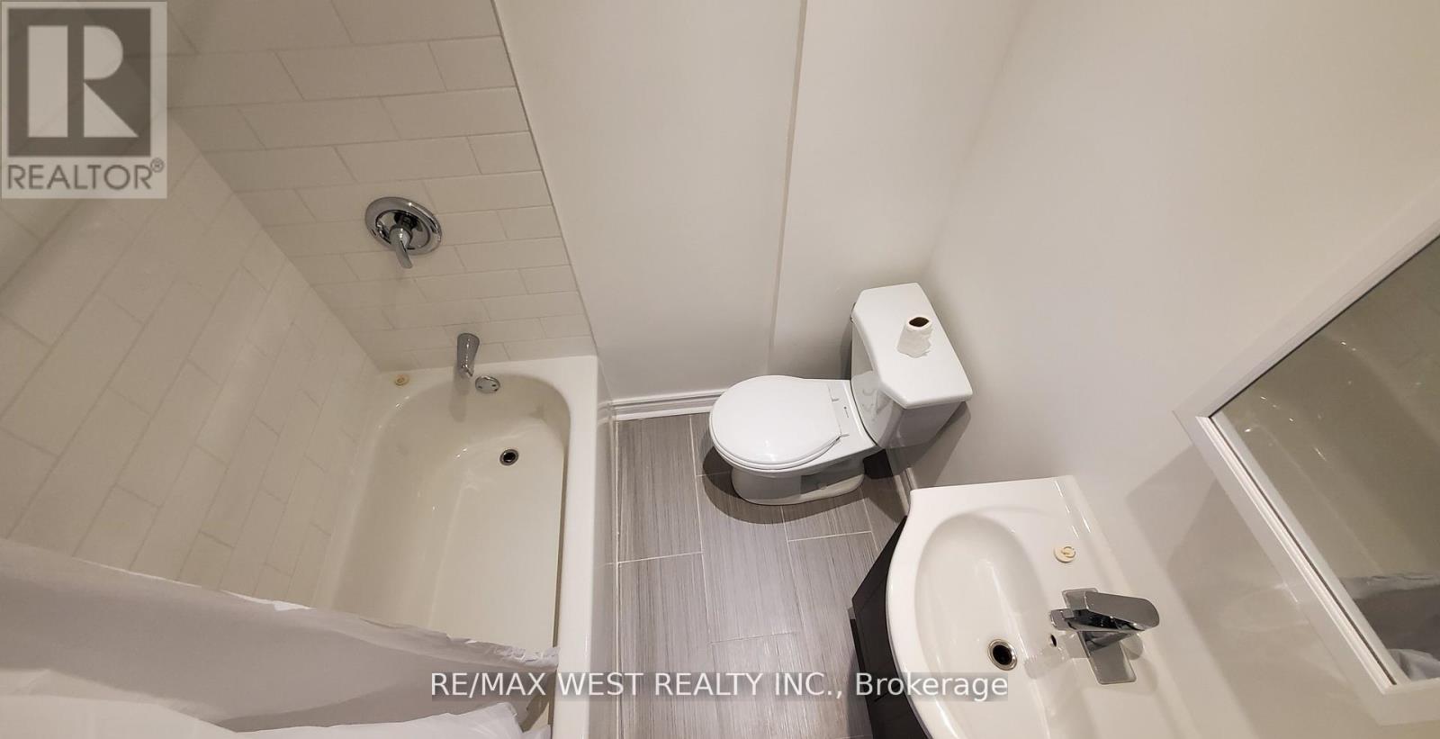 Main - 508 Concord Avenue, Toronto, Ontario  M6H 2P8 - Photo 14 - W13127116